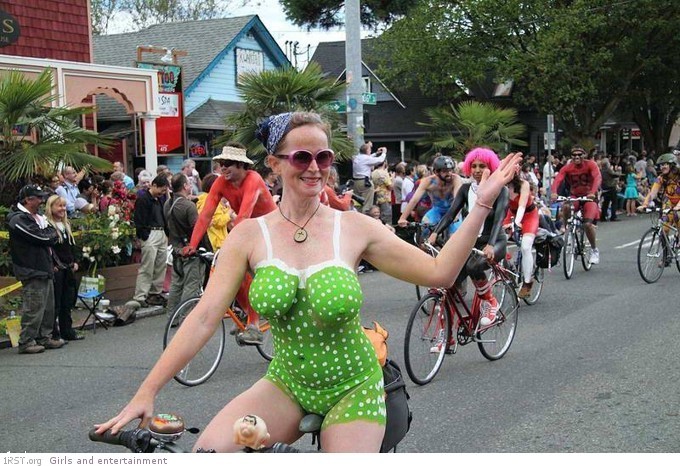 Naked Bicycle Parade 94