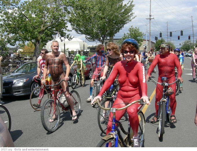 Naked Bicycle Parade 21