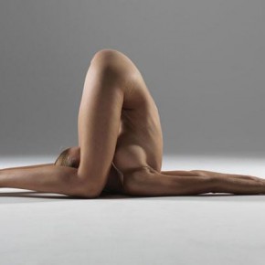 naked yoga shumeiko 22