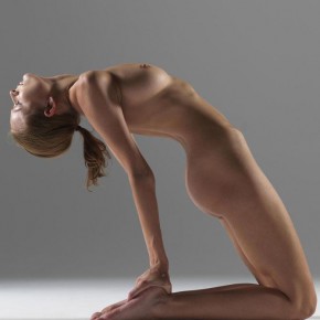 naked yoga shumeiko 9