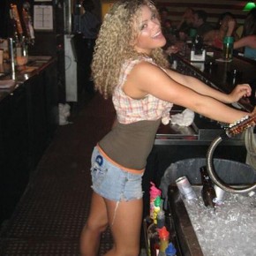 sexy barmaids 46
