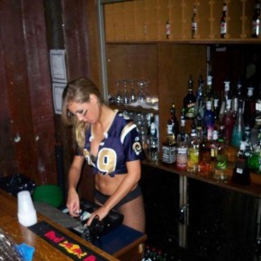 sexy barmaids 50