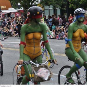 naked bike parade 23