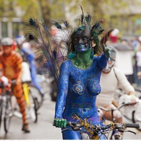 naked bike parade 38