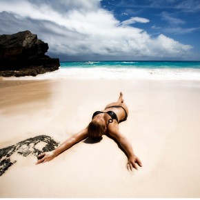 sexy girls on beach 70