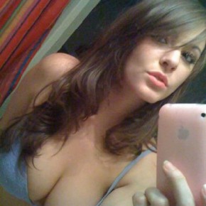 self shot babeAE