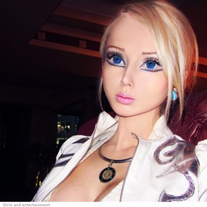 valeria lukyanova 30