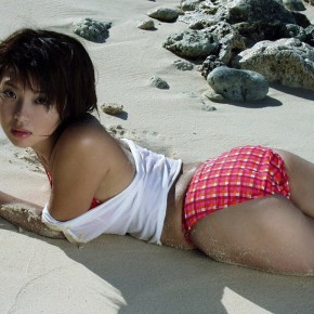 cute asian girls beach 26