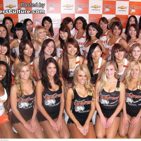 hooters girl 10