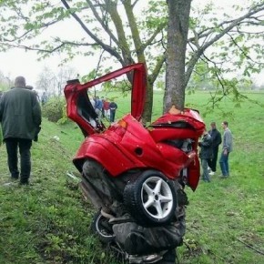 ridiculous car accident 11