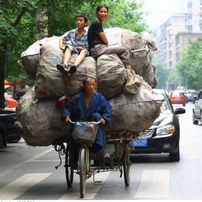 overloaded china vehicle 1