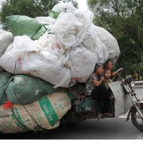 overloaded china vehicle 25