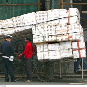 overloaded china vehicle 30