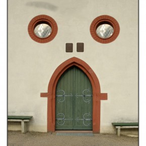 house with face b
