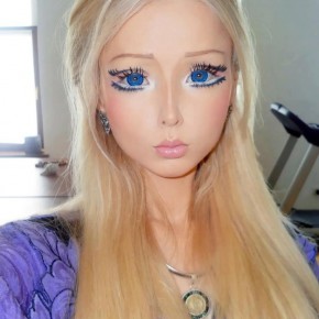 girls like real barbie 22