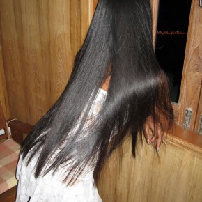 girls with longest hair 03