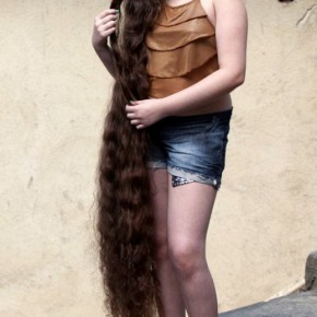 girls with longest hair 07