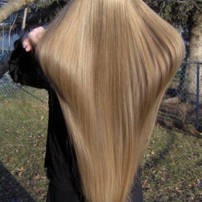 girls with longest hair 14