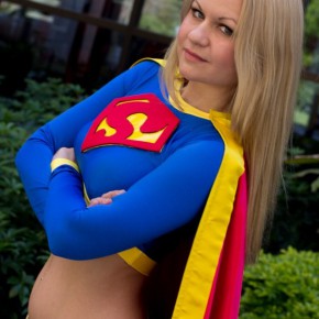 hot cosplay supergirl 10