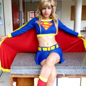 hot cosplay supergirl 9