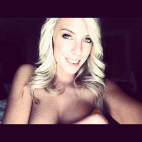 bibi jones self shot 16