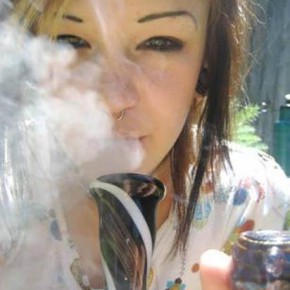 babes smoking weed 06