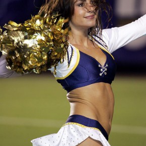 nfl cheerleader 11